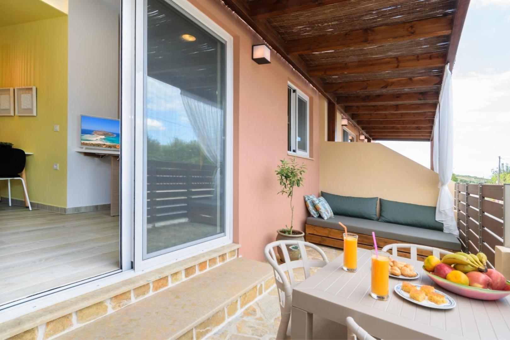 Iliana Apartments Фаласарна Экстерьер фото