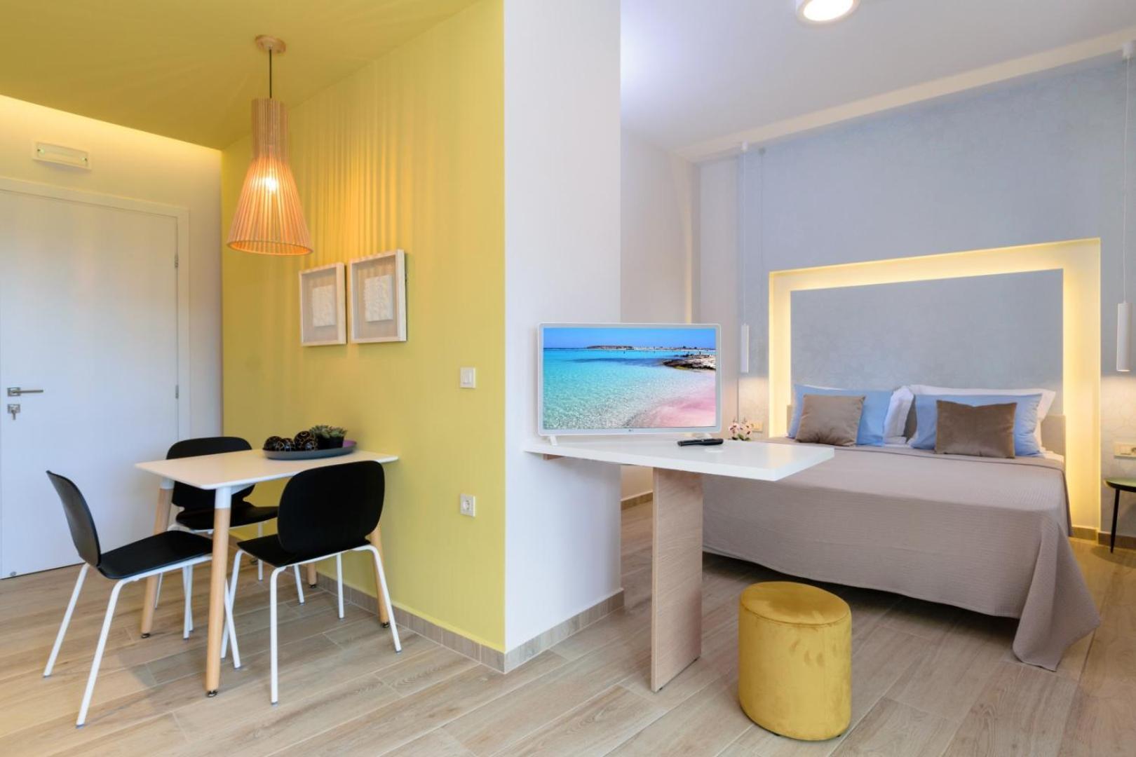Iliana Apartments Фаласарна Экстерьер фото