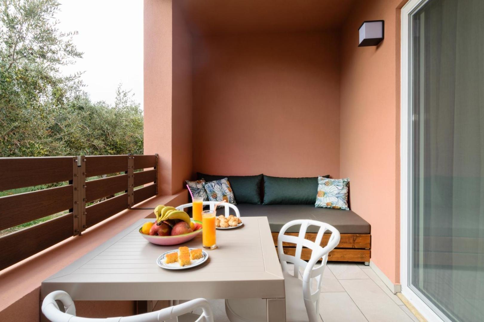 Iliana Apartments Фаласарна Экстерьер фото